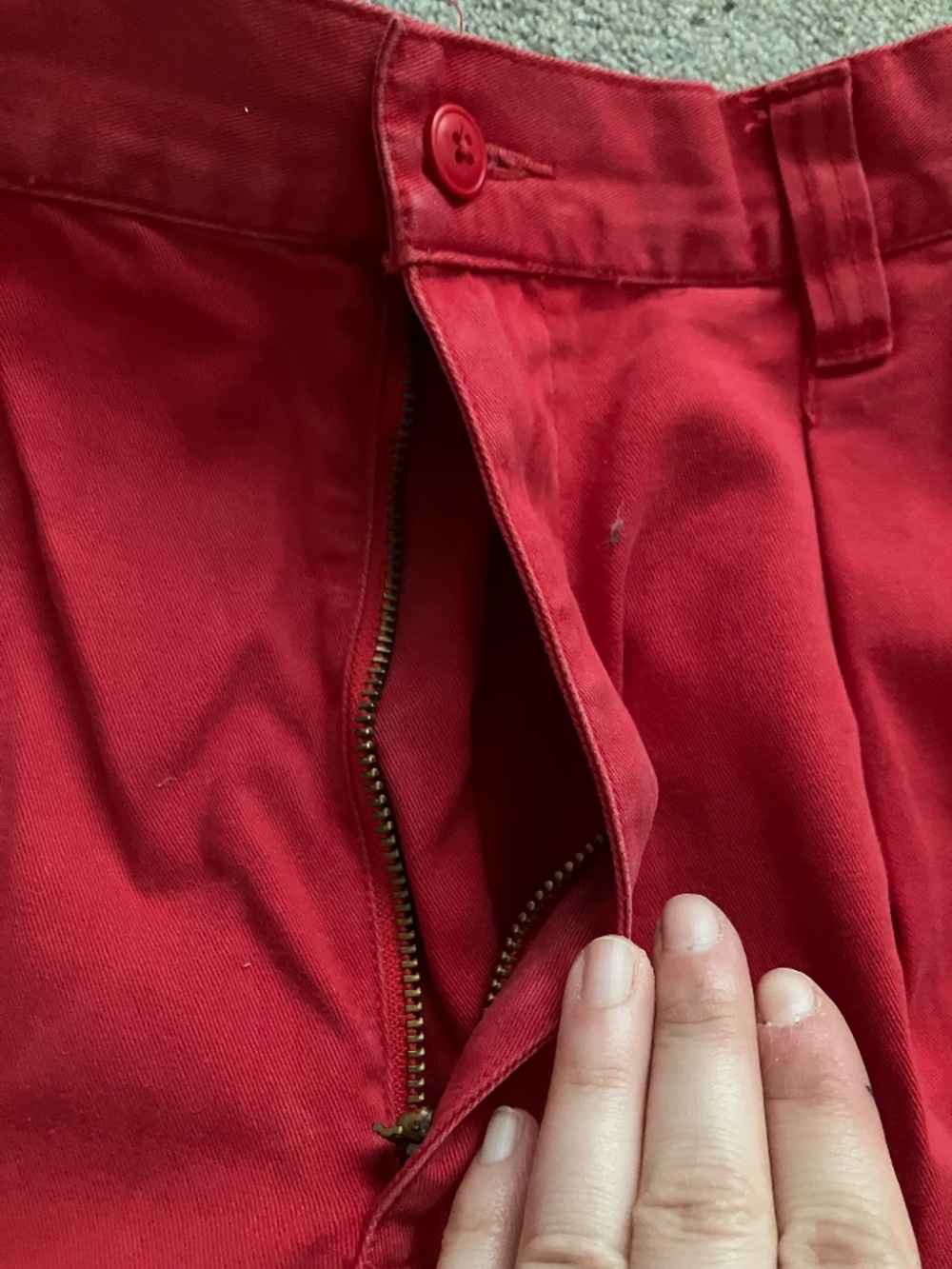 Women’s Red Abercrombie Shorts Size 8 - Picture 3 of 9
